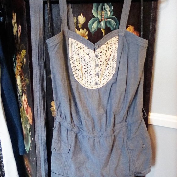 Romper - Picture 1 of 3
